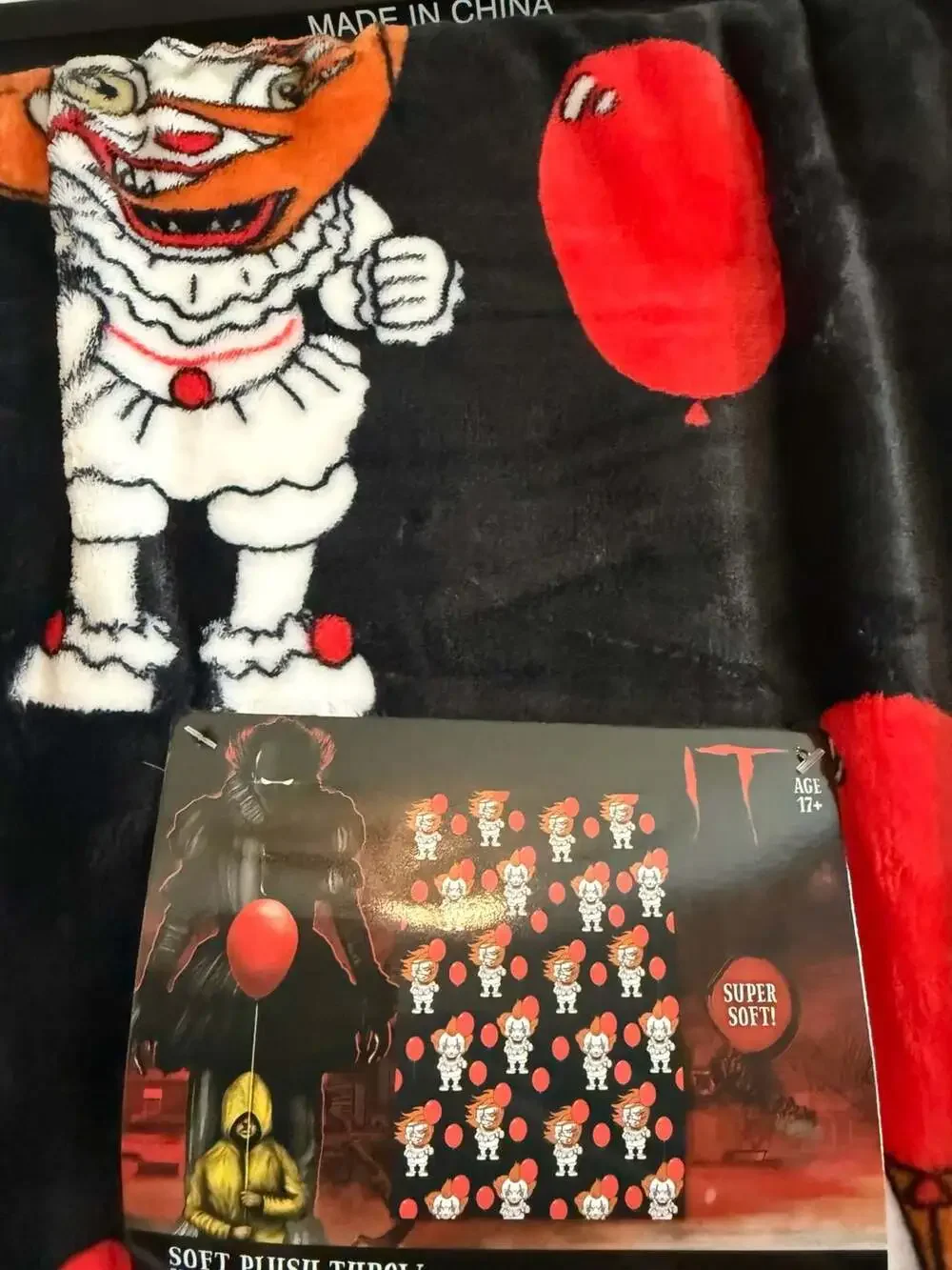 IT Pennywise Chibi Print Super Soft Plush Throw Blanket